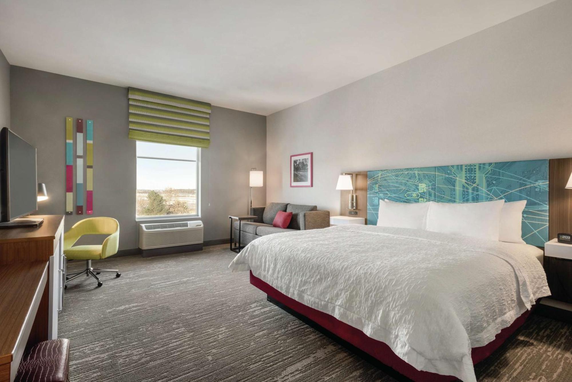 Hampton Inn Brooklyn Park Bagian luar foto